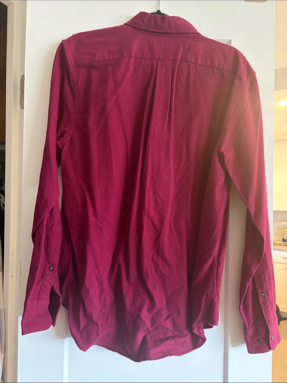 Banana Republic Men’s Dress Shirt in Deep Wine - Picture 4 of 7